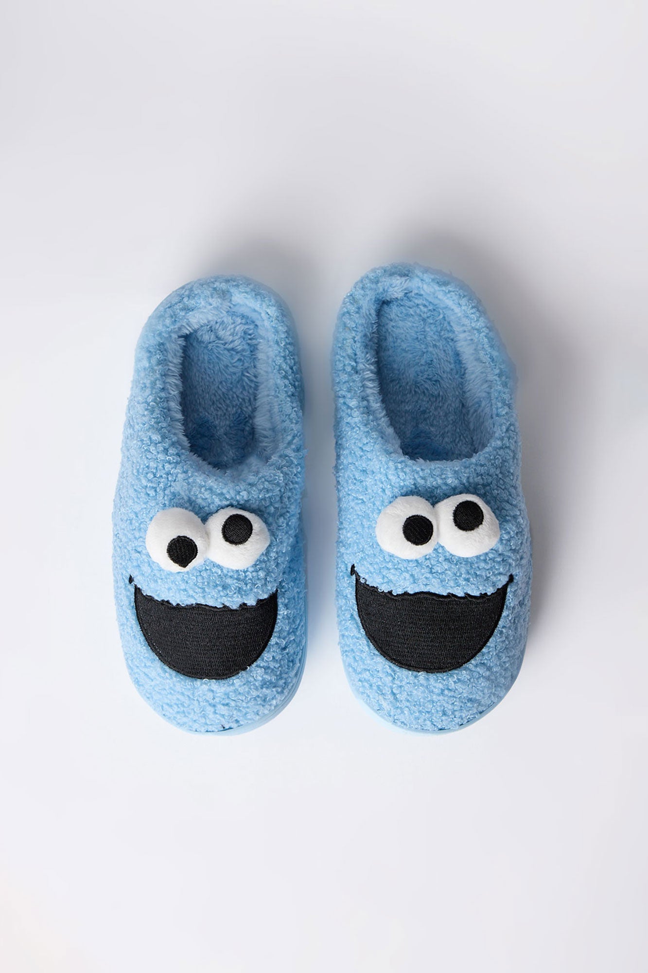 Pantoufles peluche Cookie Monster