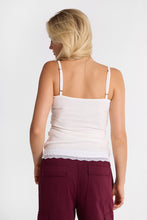 Camisole à bord en dentelle thumbnail 7