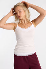 Camisole à bord en dentelle thumbnail 5