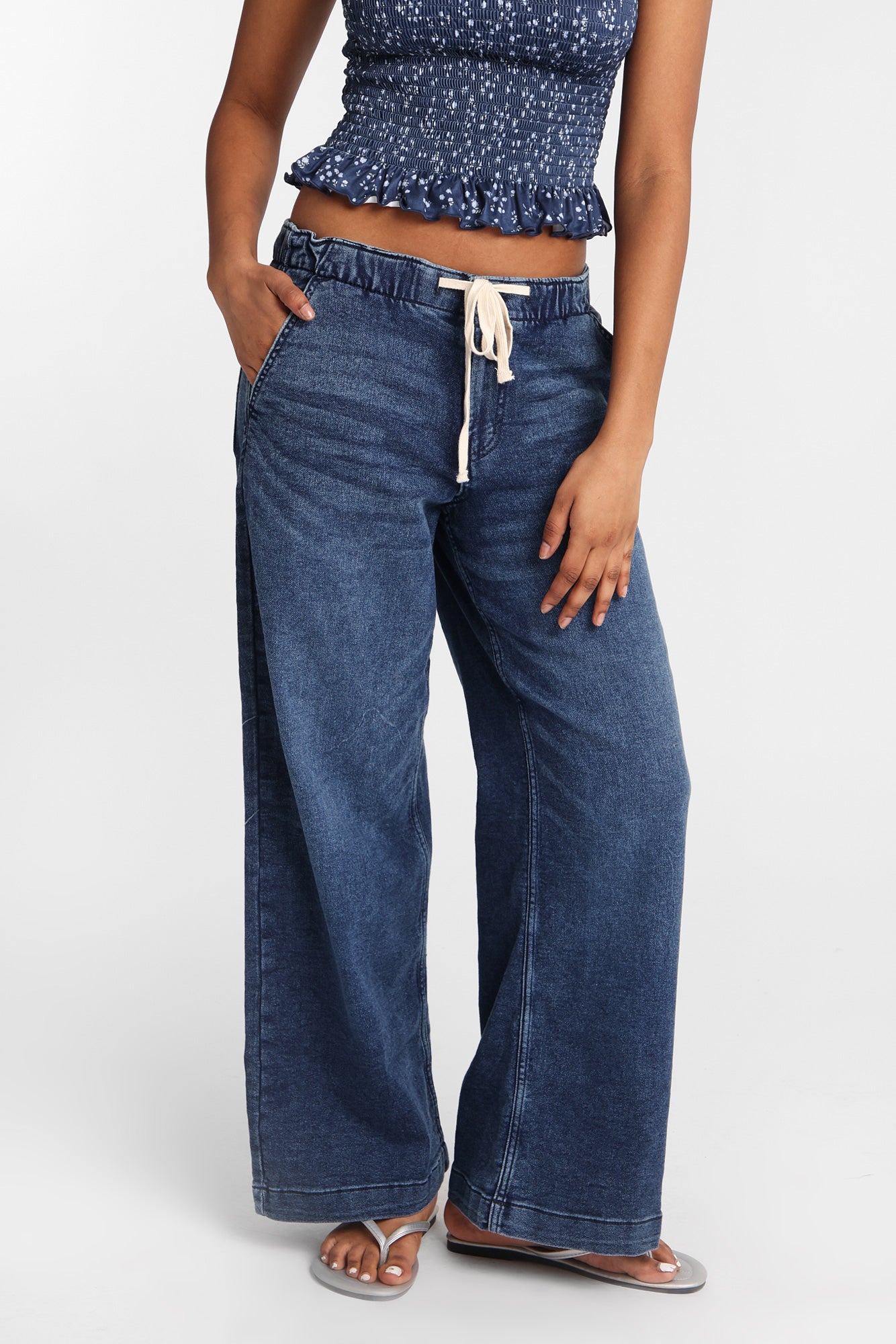 AERO Low Rise Pull-On Wide Leg Denim Pants