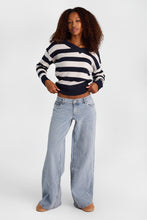 Jean à jambe ultra-large à taille très basse AERO thumbnail 4