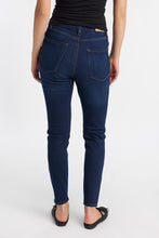 AERO High Rise Curvy Jegging thumbnail 3