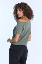 AERO Graphic Off-Shoulder Short Sleeve Tee – Bluenotes