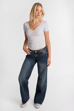 AERO Short Sleeve V-Neck Tee thumbnail 9