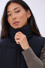 AERO Zip-Up Cropped Puffer Vest thumbnail 3