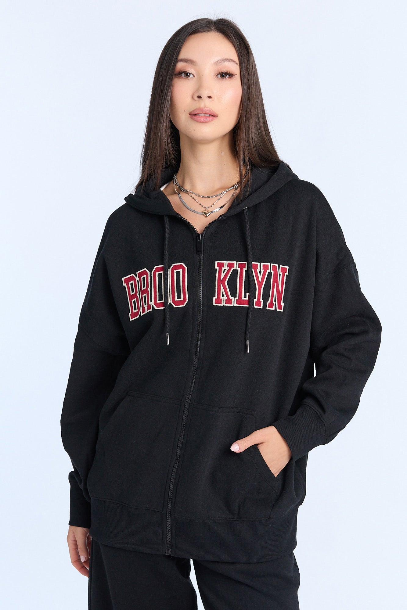 Pull à capuchon AERO zippé surdimensionn
