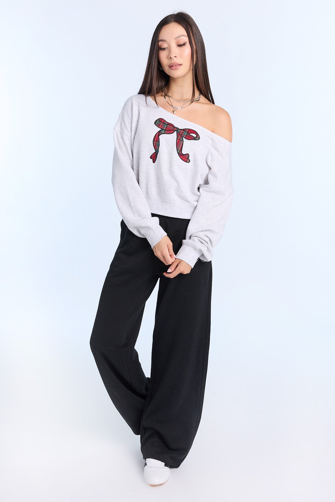 【DIANTÉ】 LOGO OFF-SHOULDER SWEAT TOPS Women's Lace Off Shoulder Graphic Sweatshirt – EGGKA
